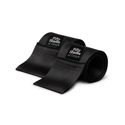 Fifty Shades of Grey x We-Vibe Moving As One Couple's Kit